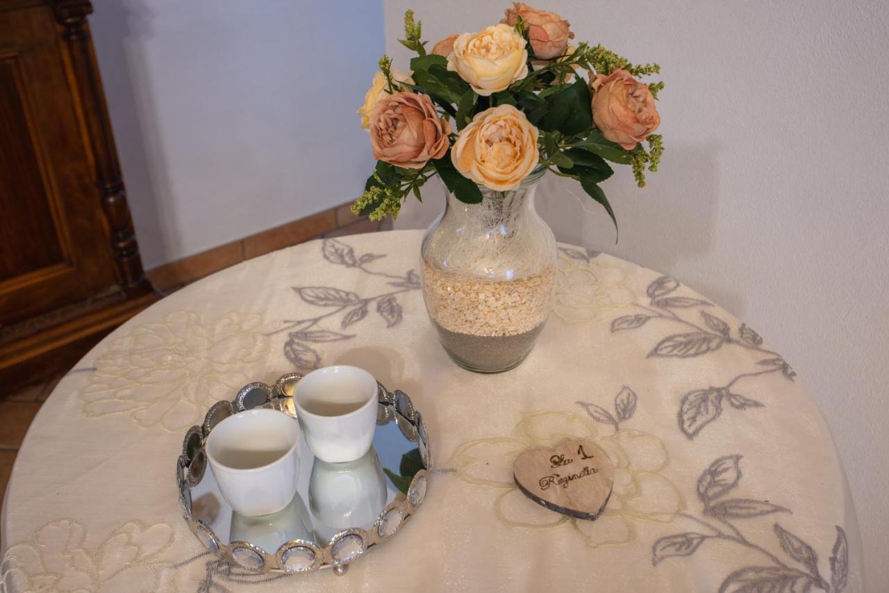 Ca Reginella B&B Diano dʼAlba Екстериор снимка