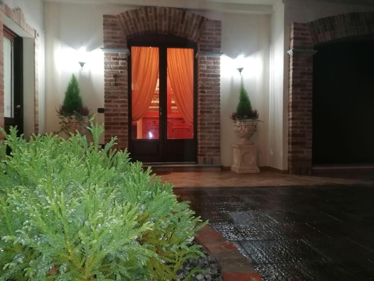 Ca Reginella B&B Diano dʼAlba Екстериор снимка
